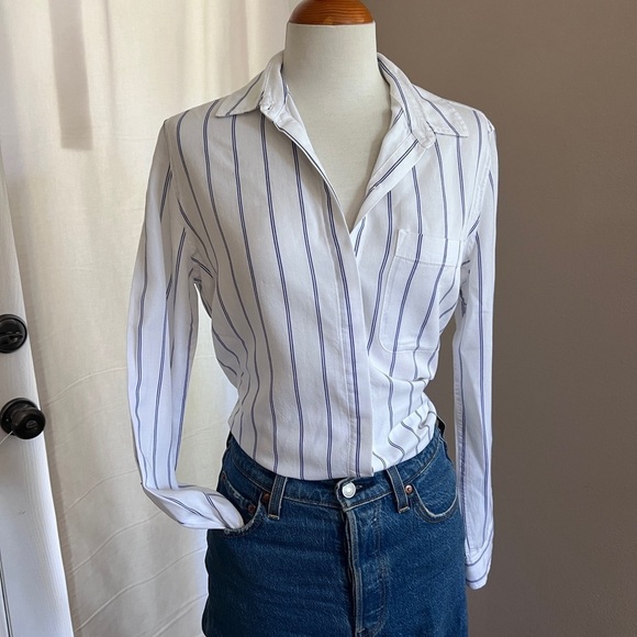 RAILS new without tags button down top - Picture 3 of 8